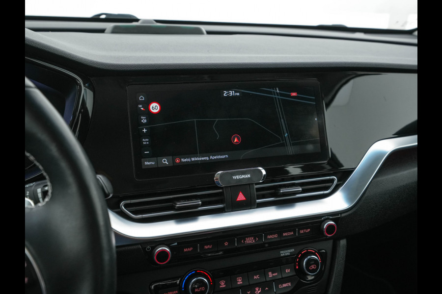 Kia e-Niro DynamicLine 64 kWh [ 3-Fase ] (INCL-BTW)  Aut. *LEATHER-FABRIC | NAVI-FULLMAP | AMBIENT-LIGHT | DAB+ | ADAPTIVE-CRUISE | CAMERA | HEATED-COMFORTSEATS | KEYLESS | DIGI-COCKPIT | SHIFT-PADDLES | CARPLAY | 17"ALU*