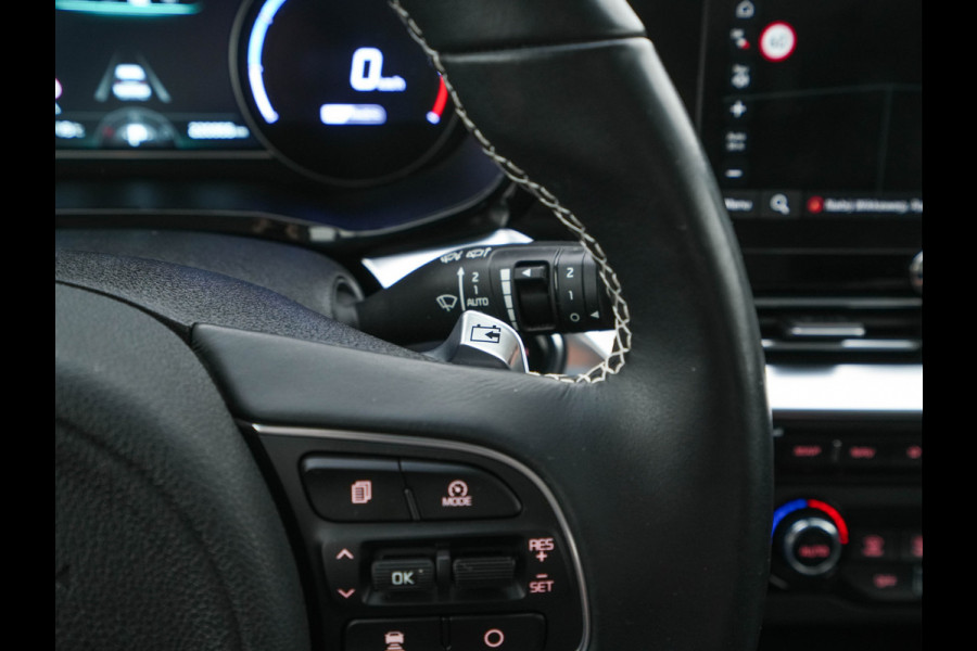 Kia e-Niro DynamicLine 64 kWh [ 3-Fase ] (INCL-BTW)  Aut. *LEATHER-FABRIC | NAVI-FULLMAP | AMBIENT-LIGHT | DAB+ | ADAPTIVE-CRUISE | CAMERA | HEATED-COMFORTSEATS | KEYLESS | DIGI-COCKPIT | SHIFT-PADDLES | CARPLAY | 17"ALU*
