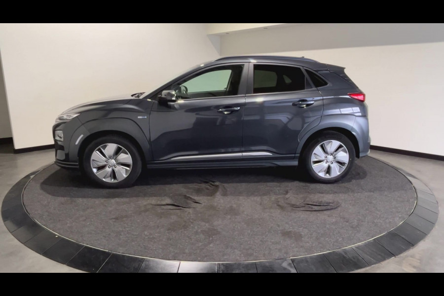 Hyundai Kona EV Fashion 64 kWh | Trekhaak | 1ste eigenaar | dealeronderhouden | Warmtepomp