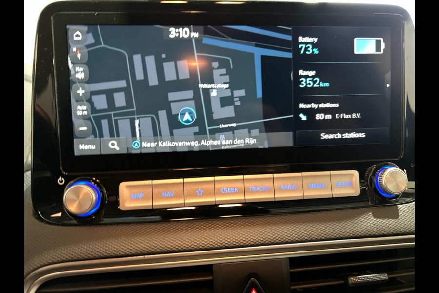 Hyundai Kona EV Fashion 64 kWh | Trekhaak | 1ste eigenaar | dealeronderhouden | Warmtepomp