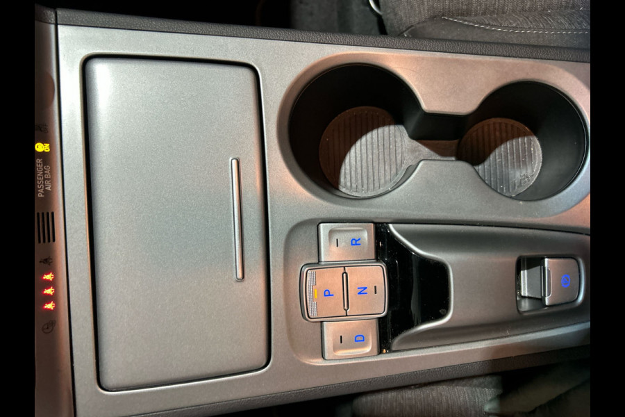 Hyundai Kona EV Fashion 64 kWh | Trekhaak | 1ste eigenaar | dealeronderhouden | Warmtepomp