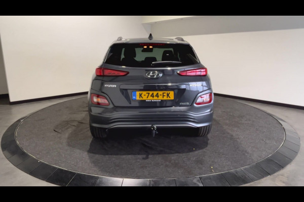Hyundai Kona EV Fashion 64 kWh | Trekhaak | 1ste eigenaar | dealeronderhouden | Warmtepomp
