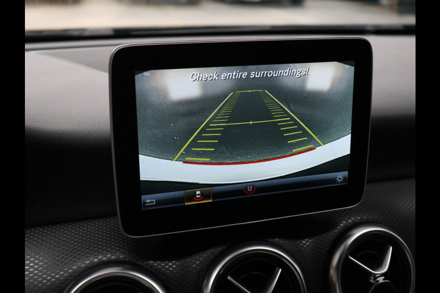 Mercedes-Benz A-Klasse 180 Business Solution [CAMERA, CRUISE CONTROL, BLUETOOTH TELEFOON, AIRCONDITIONING, NAVIGATIE, NIEUWSTAAT]