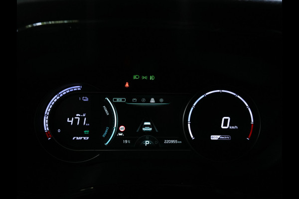 Kia e-Niro DynamicLine 64 kWh [ 3-Fase ] (INCL-BTW)  Aut. *LEATHER-FABRIC | NAVI-FULLMAP | AMBIENT-LIGHT | DAB+ | ADAPTIVE-CRUISE | CAMERA | HEATED-COMFORTSEATS | KEYLESS | DIGI-COCKPIT | SHIFT-PADDLES | CARPLAY | 17"ALU*