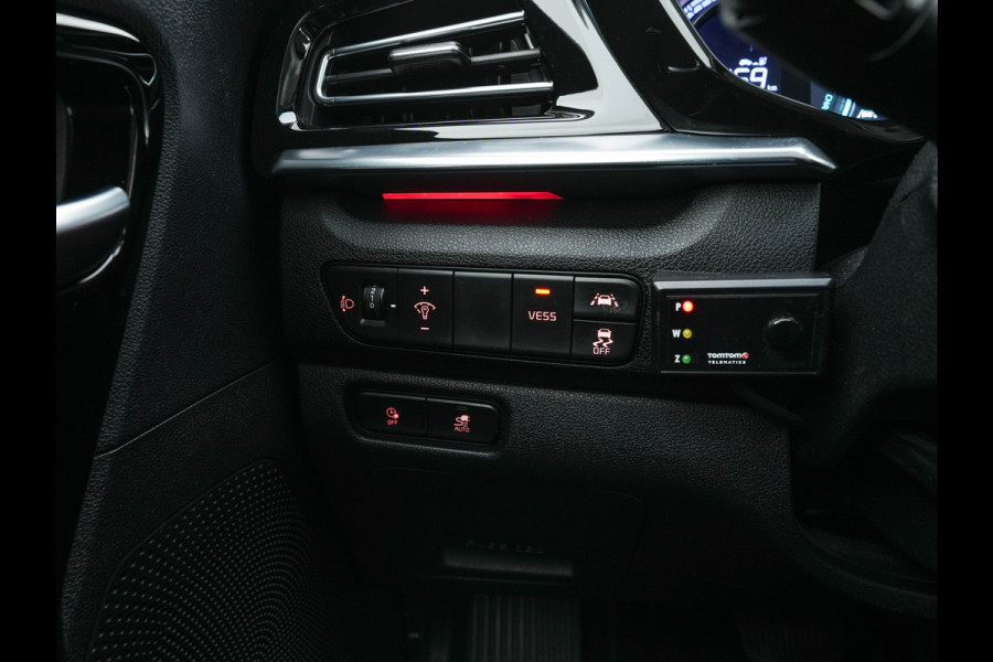 Kia e-Niro DynamicLine 64 kWh [ 3-Fase ] (INCL-BTW)  Aut. *LEATHER-FABRIC | NAVI-FULLMAP | AMBIENT-LIGHT | DAB+ | ADAPTIVE-CRUISE | CAMERA | HEATED-COMFORTSEATS | KEYLESS | DIGI-COCKPIT | SHIFT-PADDLES | CARPLAY | 17"ALU*