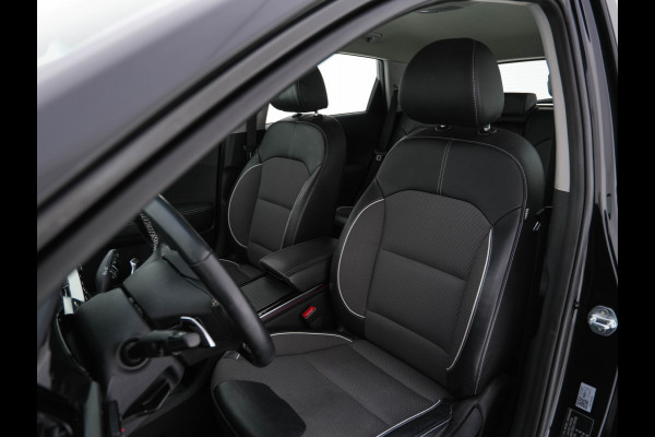 Kia e-Niro DynamicLine 64 kWh [ 3-Fase ] (INCL-BTW)  Aut. *LEATHER-FABRIC | NAVI-FULLMAP | AMBIENT-LIGHT | DAB+ | ADAPTIVE-CRUISE | CAMERA | HEATED-COMFORTSEATS | KEYLESS | DIGI-COCKPIT | SHIFT-PADDLES | CARPLAY | 17"ALU*