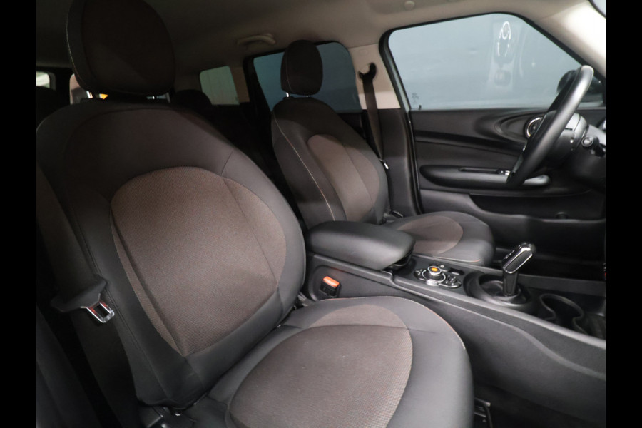 MINI Clubman 1.5 Cooper Salt [CRUISE CONTROL, APPLE CARPLAY, AUTOMATISCHE AIRCO, NAVIGATIE]
