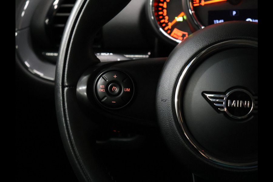 MINI Clubman 1.5 Cooper Salt [CRUISE CONTROL, APPLE CARPLAY, AUTOMATISCHE AIRCO, NAVIGATIE]