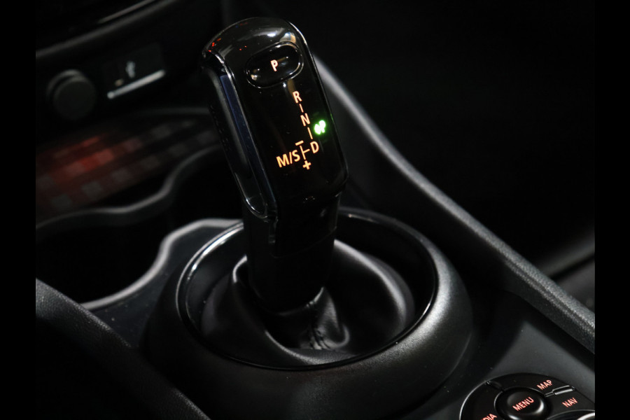 MINI Clubman 1.5 Cooper Salt [CRUISE CONTROL, APPLE CARPLAY, AUTOMATISCHE AIRCO, NAVIGATIE]
