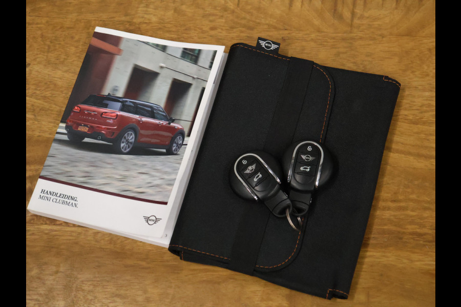 MINI Clubman 1.5 Cooper Salt [CRUISE CONTROL, APPLE CARPLAY, AUTOMATISCHE AIRCO, NAVIGATIE]