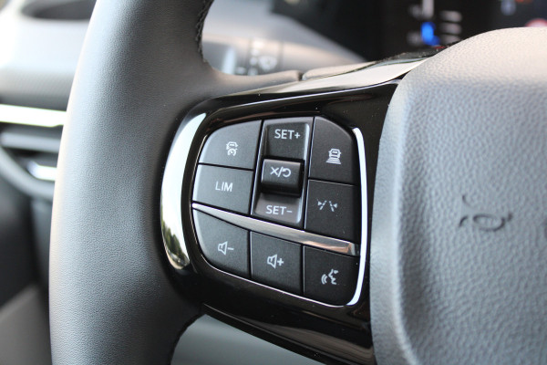 Ford Transit Custom 320 2.0 TDCI L2H1 Limited 170pk - 2x Schuifdeur - Adaptive Cruise - Verwarmd stuur - Blind spot - Navigatie - Camera - Draadloos Ford Transit Custom 320 2.0 TDCI L2H1 Limited 170pk - 2x Schuifdeur - Adaptive Cruise - Verwarmd stuur - Blind spot - Navigatie - Camera - Draadloos