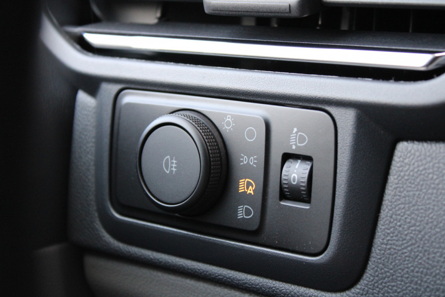 Ford Transit Custom 320 2.0 TDCI L2H1 Limited 170pk - 2x Schuifdeur - Adaptive Cruise - Verwarmd stuur - Blind spot - Navigatie - Camera - Draadloos Ford Transit Custom 320 2.0 TDCI L2H1 Limited 170pk - 2x Schuifdeur - Adaptive Cruise - Verwarmd stuur - Blind spot - Navigatie - Camera - Draadloos