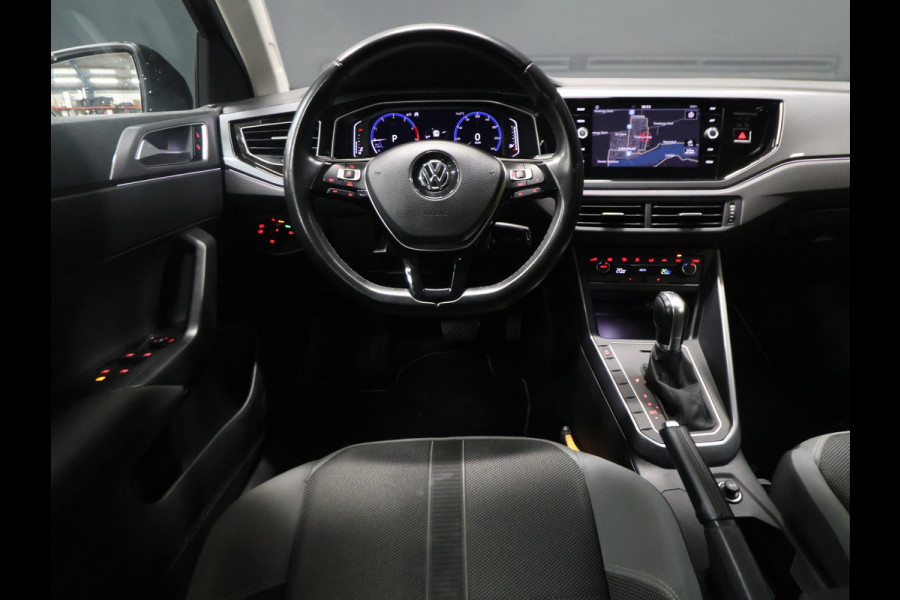 Volkswagen Polo 1.0 TSI Highline R-line [ADAPTIVE CRUISE CONTROL, CAMERA, APPLE CARPLAY, ANDROID AUTO, AUTOMATSCHE AIRCONDITIONING, NAVIGATIE, NIEUWSTAAT]