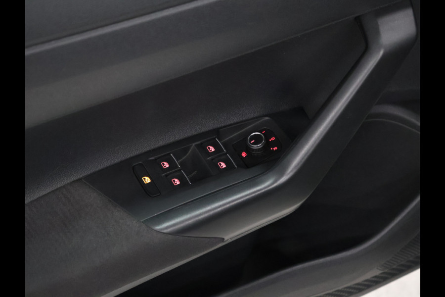 Volkswagen Polo 1.0 TSI Highline R-line [ADAPTIVE CRUISE CONTROL, CAMERA, APPLE CARPLAY, ANDROID AUTO, AUTOMATSCHE AIRCONDITIONING, NAVIGATIE, NIEUWSTAAT]