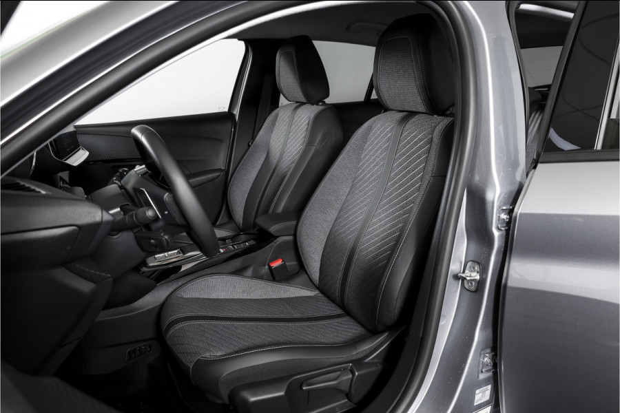 Peugeot 208 1.2 Hybrid 110 e-DCS6 Allure | Dig. Cockpit | Adapt. Cruise | PDC | Camera V+A | NAV+App. Connect | ECC | LM 16" | 0646