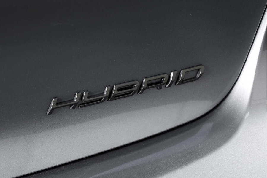 Peugeot 208 1.2 Hybrid 110 e-DCS6 Allure | Dig. Cockpit | Adapt. Cruise | PDC | Camera V+A | NAV+App. Connect | ECC | LM 16" | 0646