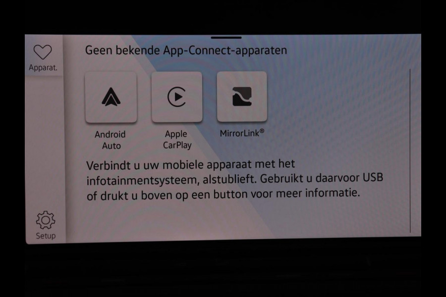 Volkswagen Golf 1.4 eHybrid Style | Camera | Massage | Carplay | Memory | Sfeerverlichting | Adaptive cruise | Keyless | Navigatie | Full LED | Digital Cockpit