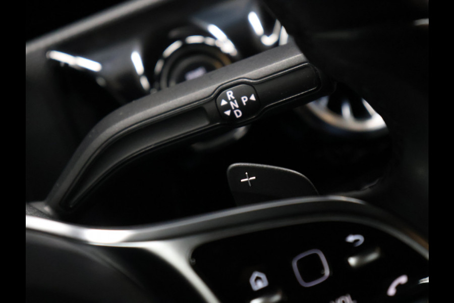 Mercedes-Benz A-Klasse 250 e Business Solution Luxury Limited [SFEERVERLICHTING, TREKHAAK, CAMERA, PDC 360, CRUISE CONTROL, STOELVERWARMING, FLIPPERS, BLUETOOTH TELEFOON, AUTO AIRCO, NAVIGATIE, NIEUWSTAAT]