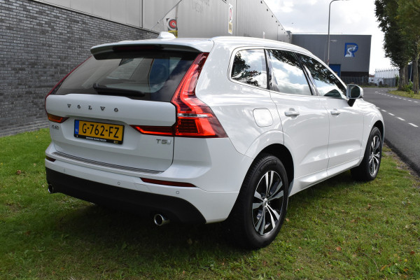Volvo XC60 2.0 T5 Momentum Pro Pano/automaat 1e eig Trekhaak Navi