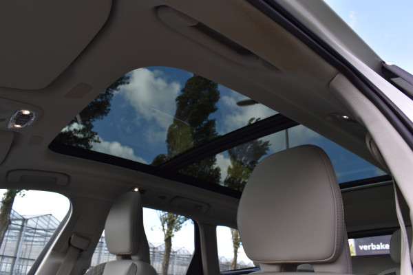 Volvo XC60 2.0 T5 Momentum Pro Pano/automaat 1e eig Trekhaak Navi