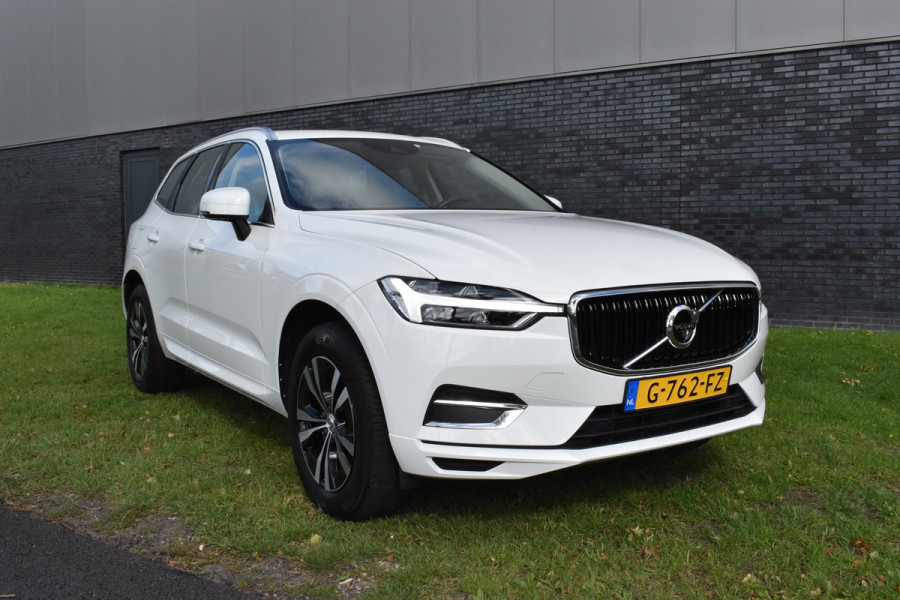 Volvo XC60 2.0 T5 Momentum Pro Pano/automaat 1e eig Trekhaak Navi