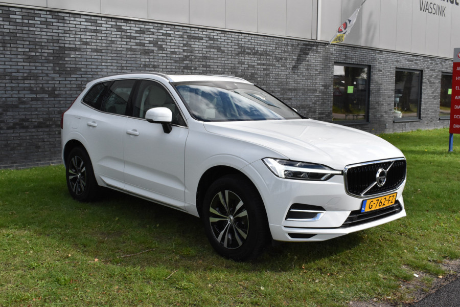 Volvo XC60 2.0 T5 Momentum Pro Pano/automaat 1e eig Trekhaak Navi