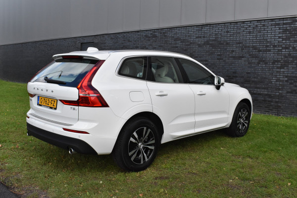 Volvo XC60 2.0 T5 Momentum Pro Pano/automaat 1e eig Trekhaak Navi