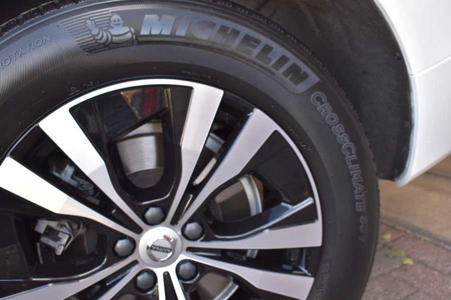 Volvo XC60 2.0 T5 Momentum Pro Pano/automaat 1e eig Trekhaak Navi