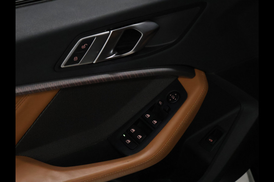 BMW 1-serie 128ti High Executive [M-CONTOURSTOEL, SCHUIFKANTELDAK, HARMAN KARDON, M-SPOILER, STOELVERWARMING, M-SPORT STEERING, NIEUWSTAAT]
