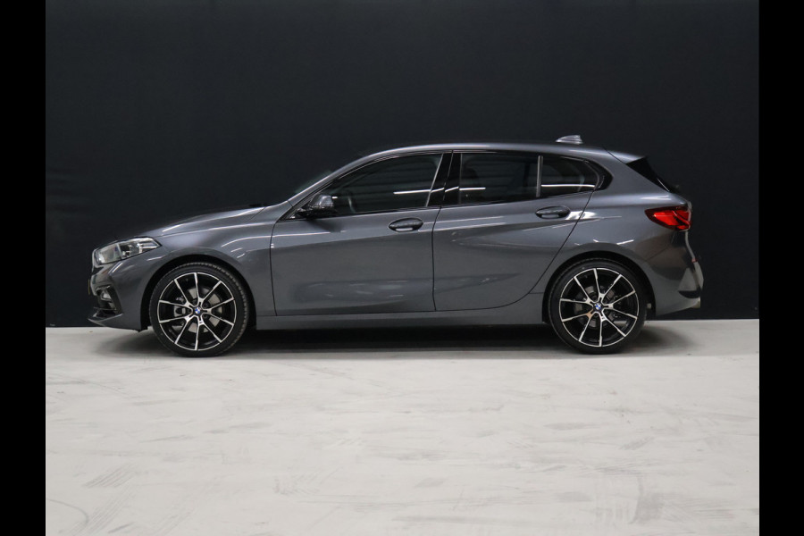 BMW 1-serie 118i Sportline [APPLE CARPLAY, ANDROID AUTO, LED DIMLICHT, CRUISE CONTROL, SPORTSTOELEN, PARKEERSENSOR, NIEUWSTAAT]