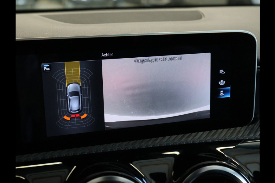 Mercedes-Benz A-Klasse 160 Sport Business Solution [WIDESCREEN, APPLE CARPLAY, ANDROID AUTO, STOELVERWARMING, CAMERA, SPORTSTOELEN, NIEUWSTAAT]