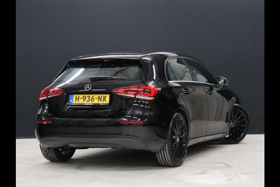 Mercedes-Benz A-Klasse 160 Sport Business Solution [WIDESCREEN, APPLE CARPLAY, ANDROID AUTO, STOELVERWARMING, CAMERA, SPORTSTOELEN, NIEUWSTAAT]