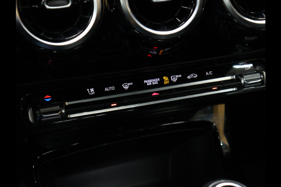 Mercedes-Benz A-Klasse 160 Sport Business Solution [WIDESCREEN, APPLE CARPLAY, ANDROID AUTO, STOELVERWARMING, CAMERA, SPORTSTOELEN, NIEUWSTAAT]
