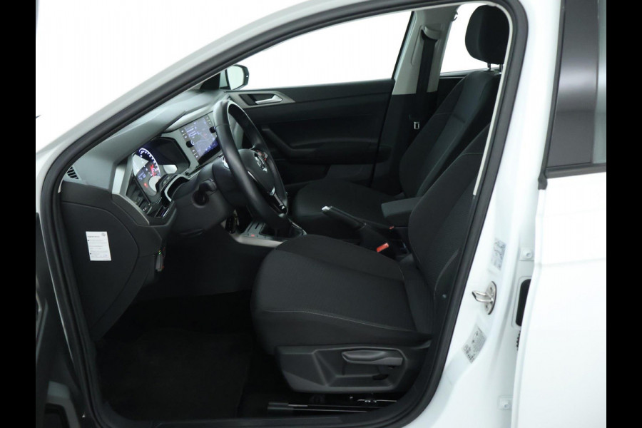 Volkswagen Polo 1.0 TSI Comfortline NAVI | CarPlay | Dealer onderhouden