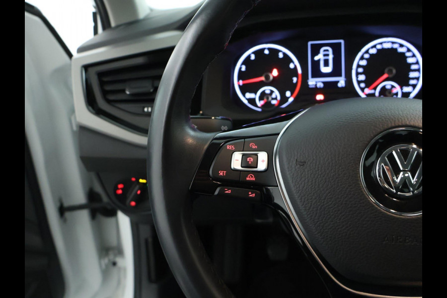 Volkswagen Polo 1.0 TSI Comfortline NAVI | CarPlay | Dealer onderhouden