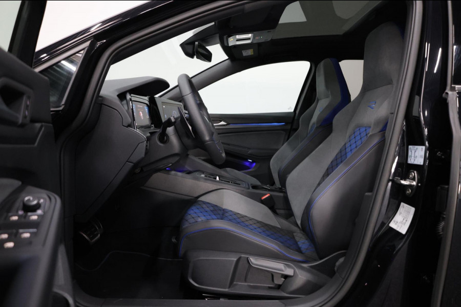 Volkswagen Golf 2.0 TSI R 4Motion 320+PK AKRAPOVIC/IQ+LED/VIRTUAL/PANO/LEER+S.VERWARMING/19" LMV/LINE/ACC/12 MND GARANTIE! Volkswagen Golf 2.0 TSI R 4Motion 320+PK AKRAPOVIC/IQ+LED/VIRTUAL/PANO/LEER+S.VERWARMING/19" LMV/LINE/ACC/12 MND GARANTIE!