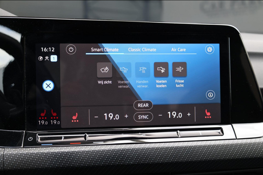 Volkswagen Golf 2.0 TSI R 4Motion 320+PK AKRAPOVIC/IQ+LED/VIRTUAL/PANO/LEER+S.VERWARMING/19" LMV/LINE/ACC/12 MND GARANTIE! Volkswagen Golf 2.0 TSI R 4Motion 320+PK AKRAPOVIC/IQ+LED/VIRTUAL/PANO/LEER+S.VERWARMING/19" LMV/LINE/ACC/12 MND GARANTIE!
