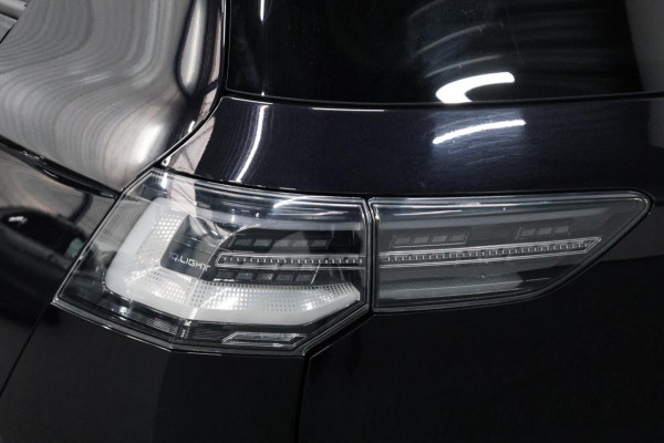 Volkswagen Golf 2.0 TSI R 4Motion 320+PK AKRAPOVIC/IQ+LED/VIRTUAL/PANO/LEER+S.VERWARMING/19" LMV/LINE/ACC/12 MND GARANTIE! Volkswagen Golf 2.0 TSI R 4Motion 320+PK AKRAPOVIC/IQ+LED/VIRTUAL/PANO/LEER+S.VERWARMING/19" LMV/LINE/ACC/12 MND GARANTIE!