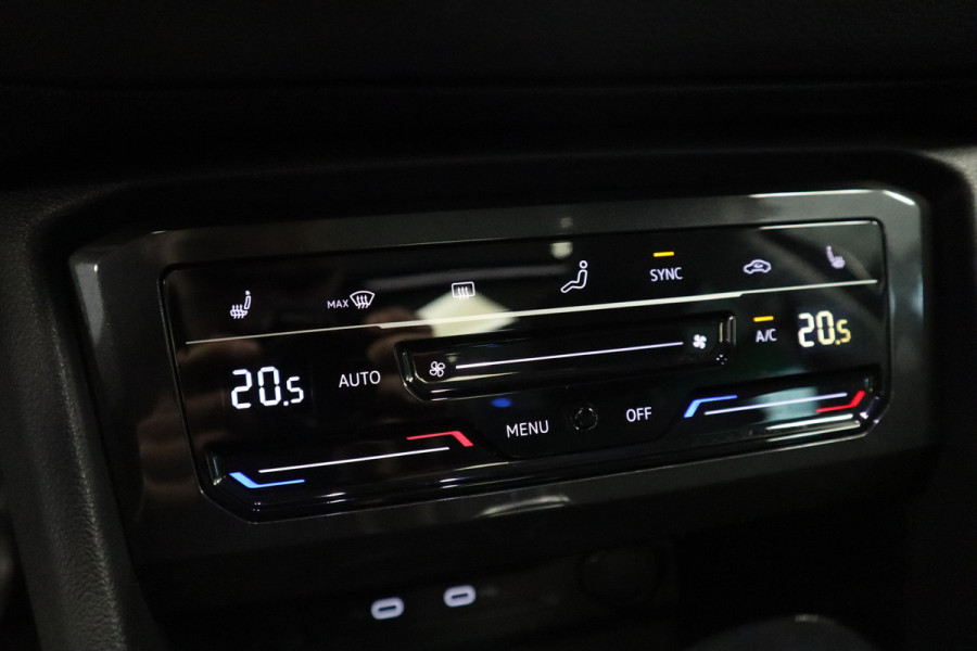 Volkswagen Tiguan 1.5 TSI Life Business ACC Climate Panoramadak PDC Keyless NAP