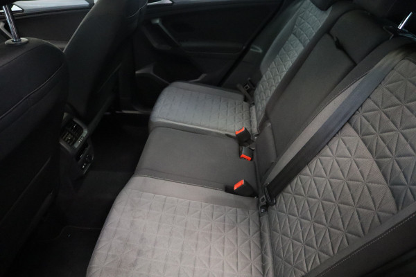 Volkswagen Tiguan 1.5 TSI Life Business ACC Climate Panoramadak PDC Keyless NAP