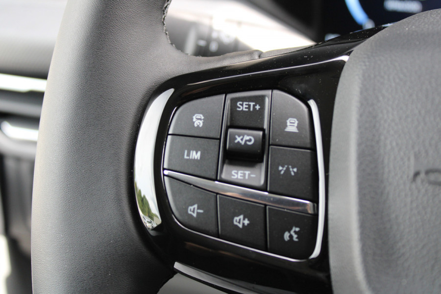 Ford Transit Custom 320 2.0 TDCI L2H1 Limited 150pk - 2x Schuifdeur - Adaptive Cruise - Verwarmd stuur - Blind spot - Navigatie - Camera - Draadloos