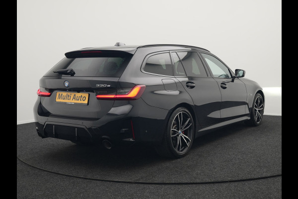 BMW 3 Serie Touring 330e M Sport Facelift Model Plug In Hybrid 292pk Dealer O.H PHEV | Widescreen Navi | Adaptive Cruise | Alcantara Sportstoelen Memory & Verwarmd | Camera | Sfeerverlichting | Apple Carplay | Blis | Keyless | DAB |