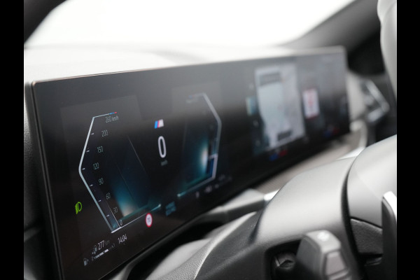 BMW 3 Serie Touring 330e M Sport Facelift Model Plug In Hybrid 292pk Dealer O.H PHEV | Widescreen Navi | Adaptive Cruise | Alcantara Sportstoelen Memory & Verwarmd | Camera | Sfeerverlichting | Apple Carplay | Blis | Keyless | DAB |