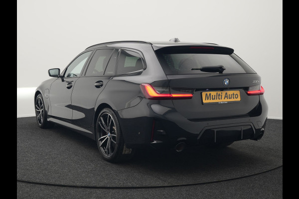 BMW 3 Serie Touring 330e M Sport Facelift Model Plug In Hybrid 292pk Dealer O.H PHEV | Widescreen Navi | Adaptive Cruise | Alcantara Sportstoelen Memory & Verwarmd | Camera | Sfeerverlichting | Apple Carplay | Blis | Keyless | DAB |