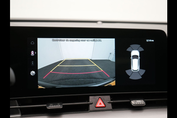 Kia Sportage 1.6 T-GDi AWD Dynamic Plus Line Plug In Hybrid 265pk Dealer O.H PHEV | Trekhaak Afneembaar | Panodak | Adaptive Cruise | Apple Carplay | Camera | Lederen Sportstoelen Vewarmd | Blis | Navigatie | Virtual | DAB |