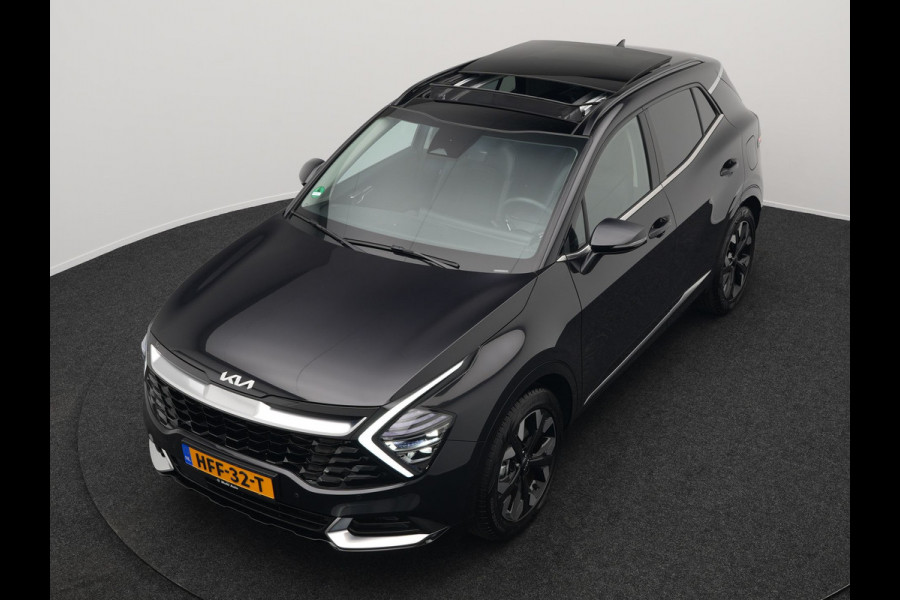 Kia Sportage 1.6 T-GDi AWD Dynamic Plus Line Plug In Hybrid 265pk Dealer O.H PHEV | Trekhaak Afneembaar | Panodak | Adaptive Cruise | Apple Carplay | Camera | Lederen Sportstoelen Vewarmd | Blis | Navigatie | Virtual | DAB |