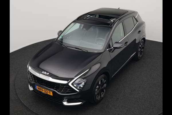 Kia Sportage 1.6 T-GDi AWD Dynamic Plus Line Plug In Hybrid 265pk Dealer O.H PHEV | Trekhaak Afneembaar | Panodak | Adaptive Cruise | Apple Carplay | Camera | Lederen Sportstoelen Vewarmd | Blis | Navigatie | Virtual | DAB |