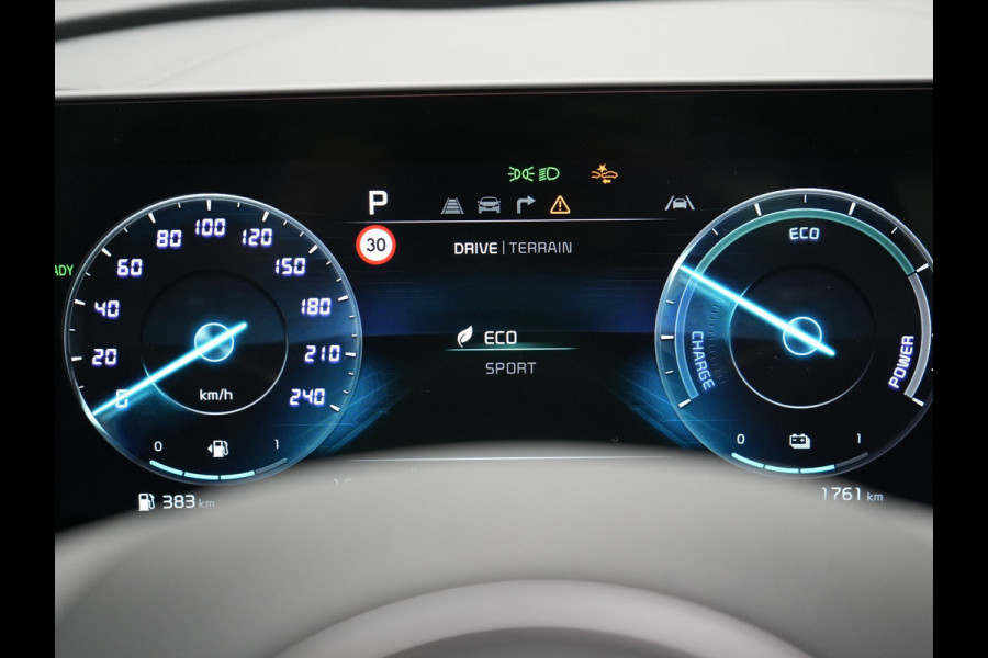 Kia Sportage 1.6 T-GDi AWD Dynamic Plus Line Plug In Hybrid 265pk Dealer O.H PHEV | Trekhaak Afneembaar | Panodak | Adaptive Cruise | Apple Carplay | Camera | Lederen Sportstoelen Vewarmd | Blis | Navigatie | Virtual | DAB |
