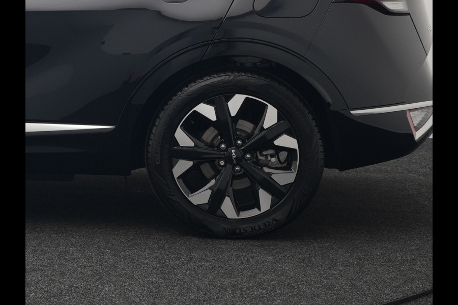 Kia Sportage 1.6 T-GDi AWD Dynamic Plus Line Plug In Hybrid 265pk Dealer O.H PHEV | Trekhaak Afneembaar | Panodak | Adaptive Cruise | Apple Carplay | Camera | Lederen Sportstoelen Vewarmd | Blis | Navigatie | Virtual | DAB |