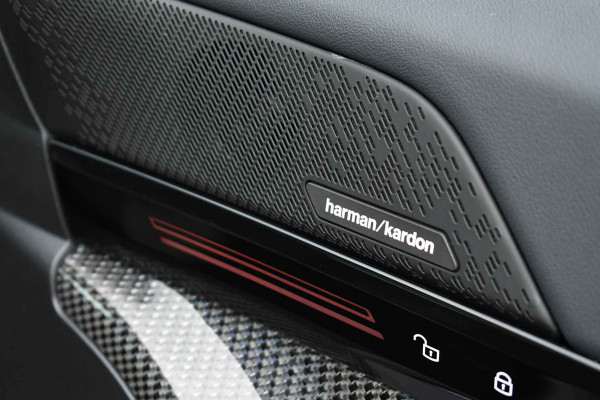 BMW 5 Serie Touring 520i M-Sport Pano Trekh ACC 360 H/K HUD 21inch Stoelventilatie